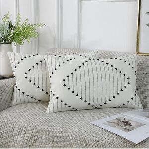 Knitted Boho Tufted Throw Pillow Cover (Set of 2)
